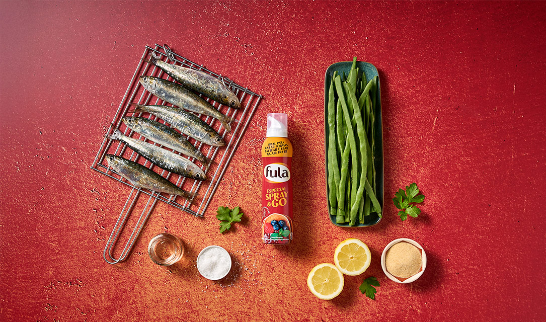 Sardinhas com salada de feijão-verde