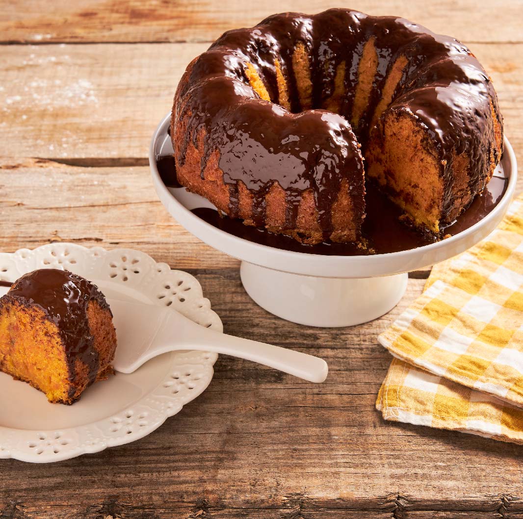 Receita de bolo de cenoura com cobertura de chocolate