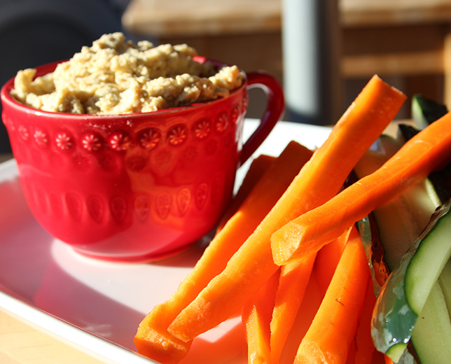 Hummus com vegetais