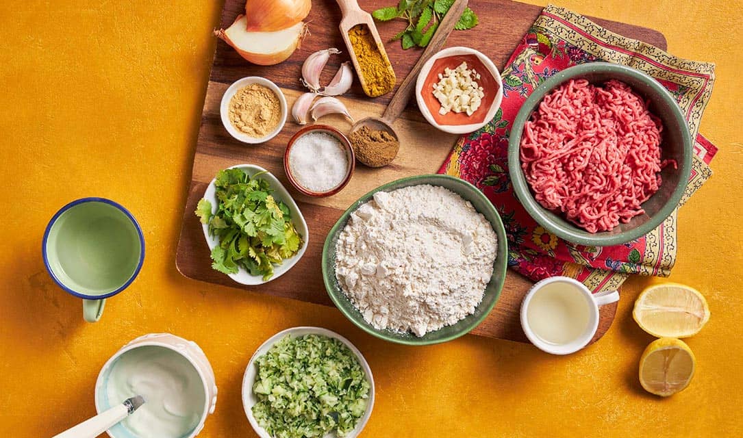 Ingredientes para chamuças de carne