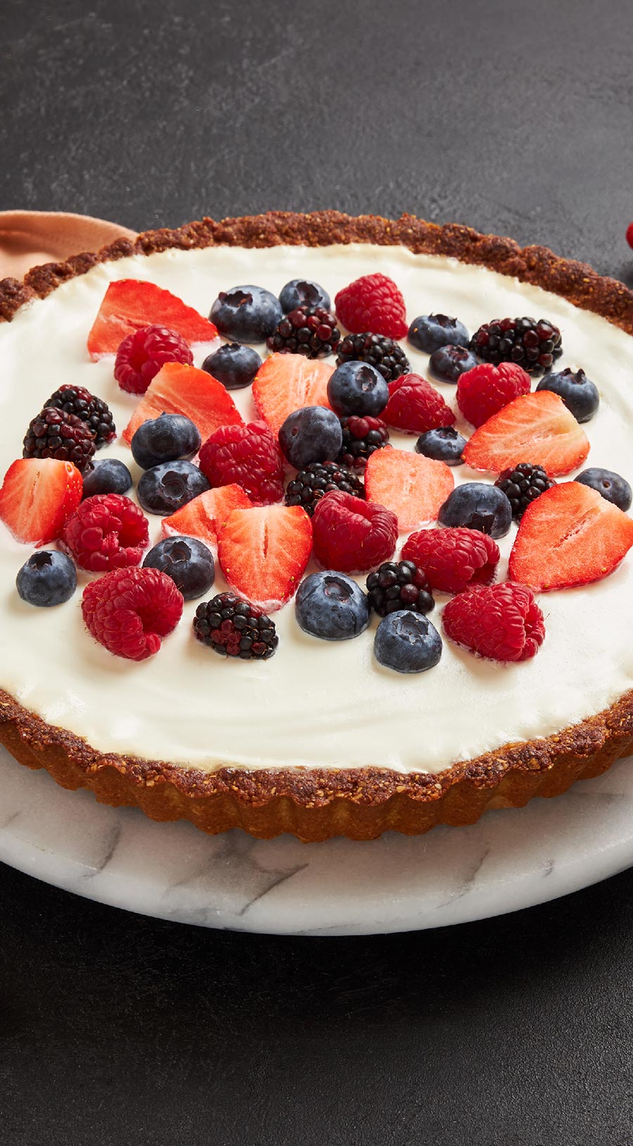 TARTE DE AVEIA COM IOGURTE E FRUTOS VERMELHOS