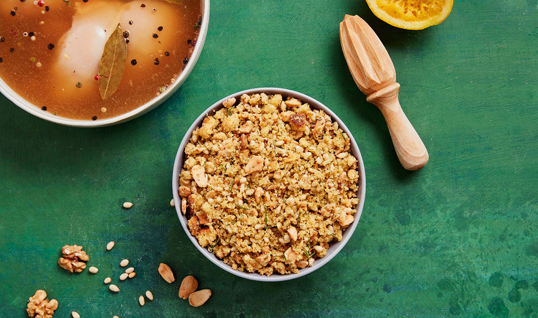 Preparado para a crosta de broa e frutos secos