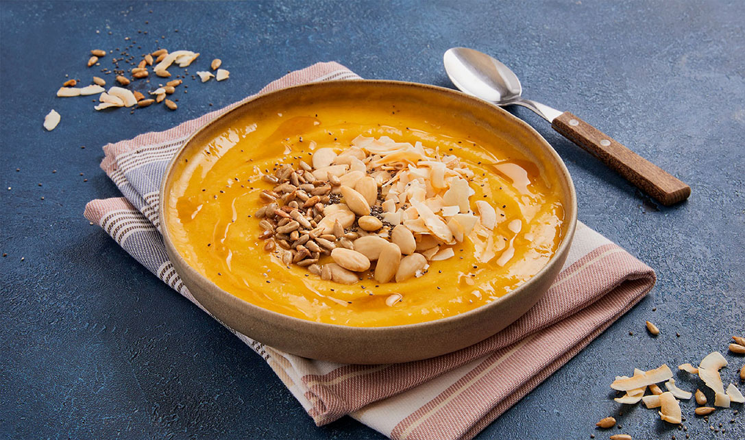 Bowl de frutas e frutos secos