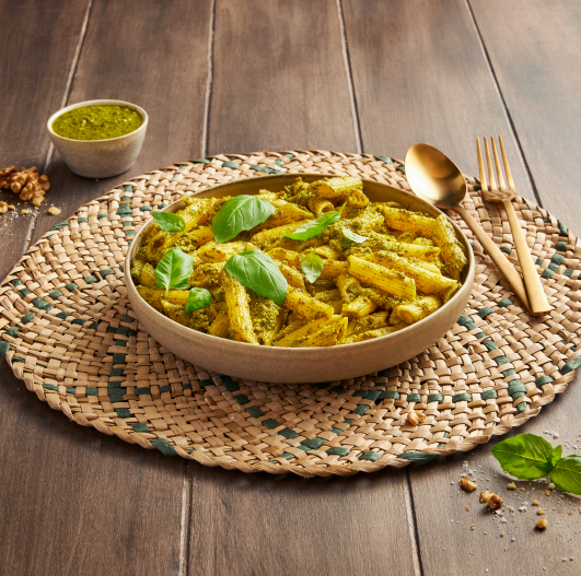 Massa Penne com pesto