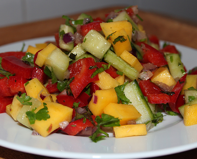 Salada de Pepino e Manga