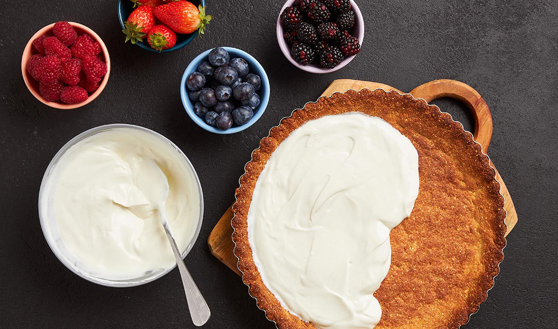 Recheio de iogurte em base de tarte de aveia