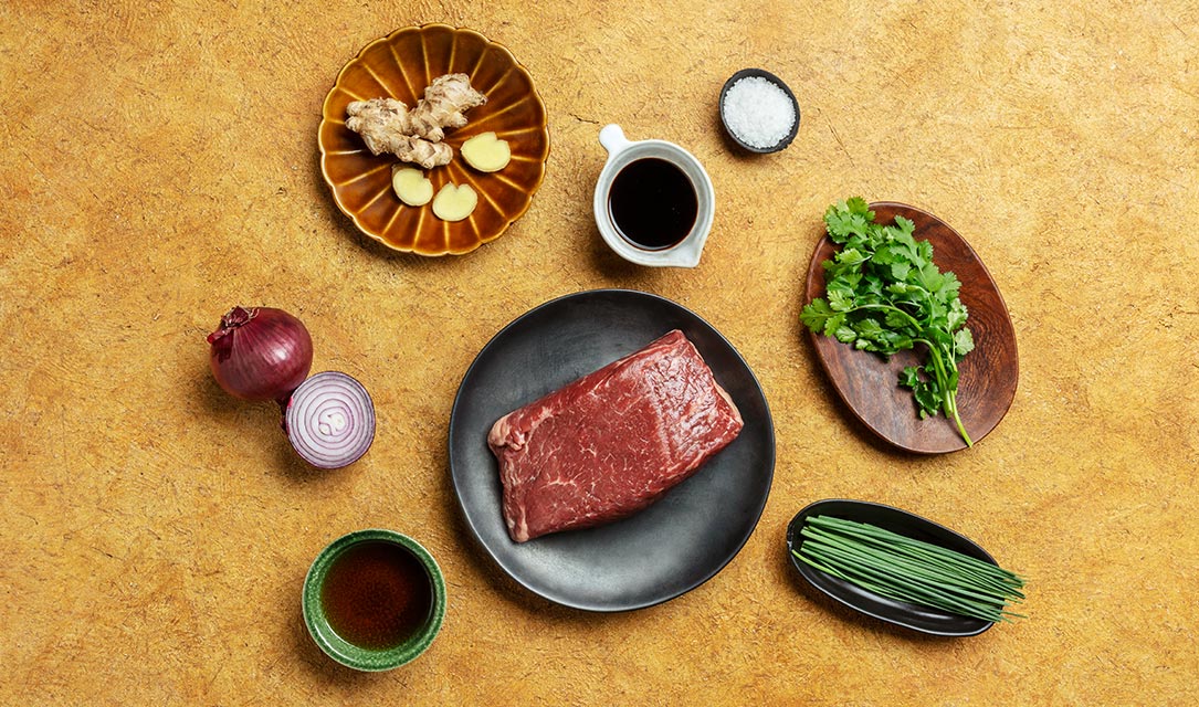 Fula - Tataki de Picanha com Vinagrete de Sésamo by Chef Kiko