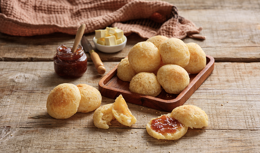 Pão de queijo de sésamo