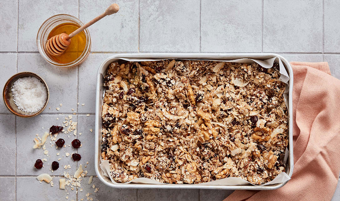 Tabuleiro de forno com granola