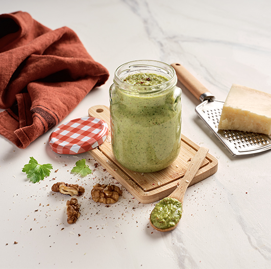 Pesto de salsa e nozes