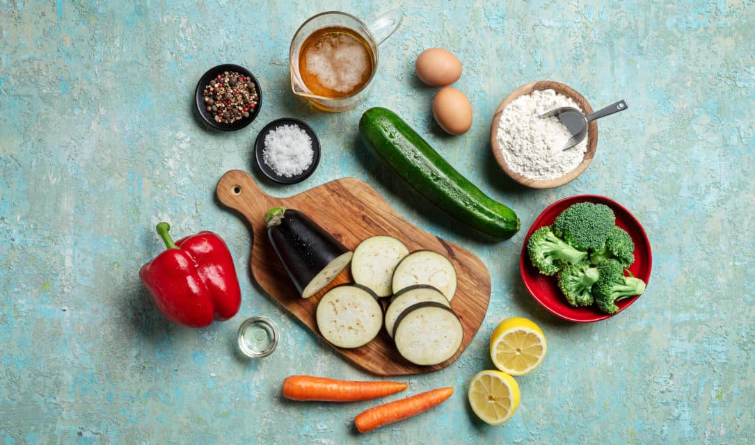 Ingredientes para fazer tempura de vegetais