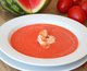 Gaspacho de melancia com camarão